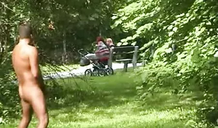Opettaja harrastaa vanhat naiset porno seksiä.