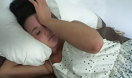 Pornotähdet näyttävät kaiken. pillu karvainen