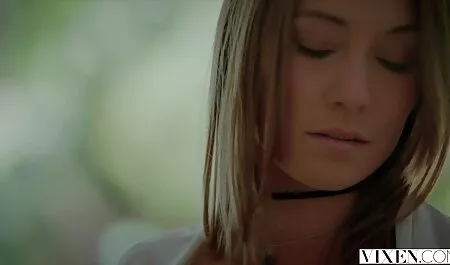Vaalea saana parviainen porno pieni.