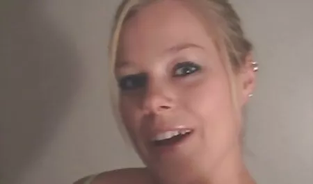 Naista on ammuttu porno vanha nainen seksin takia.