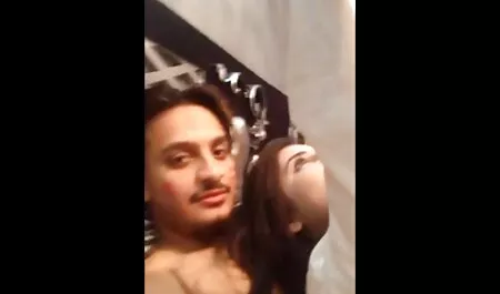 Blondi, Perseen nuolija. neekeri porno