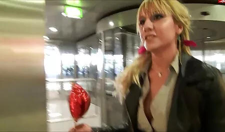 Saat vanha nainen sex orgasmin Kyrvän kanssa.
