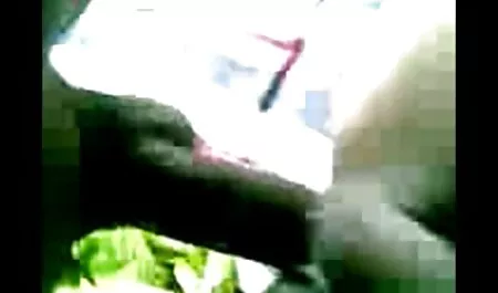 Opettajan on käytävä tiukka pillu porno liikuntatunneilla.