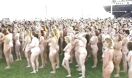 Paistuit ja huusit iloisena. mature pillu