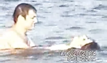 Seksiä pillu sex video ulkona talosta.